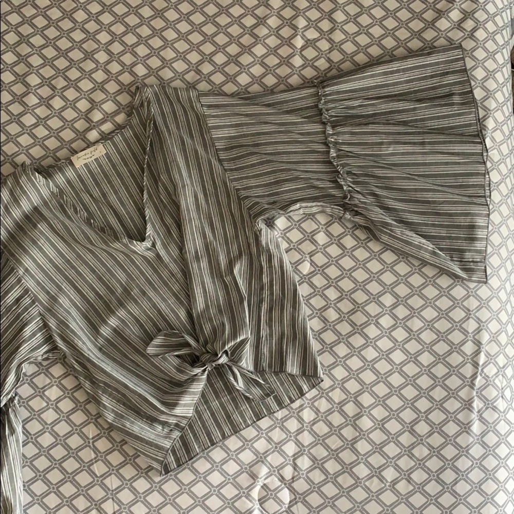Top bought in TJMAXX - Picture 3 of 3